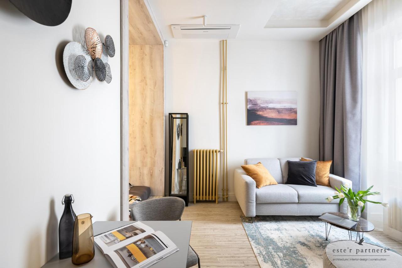 White Boat Studio Apartment Gold Budapest Luaran gambar